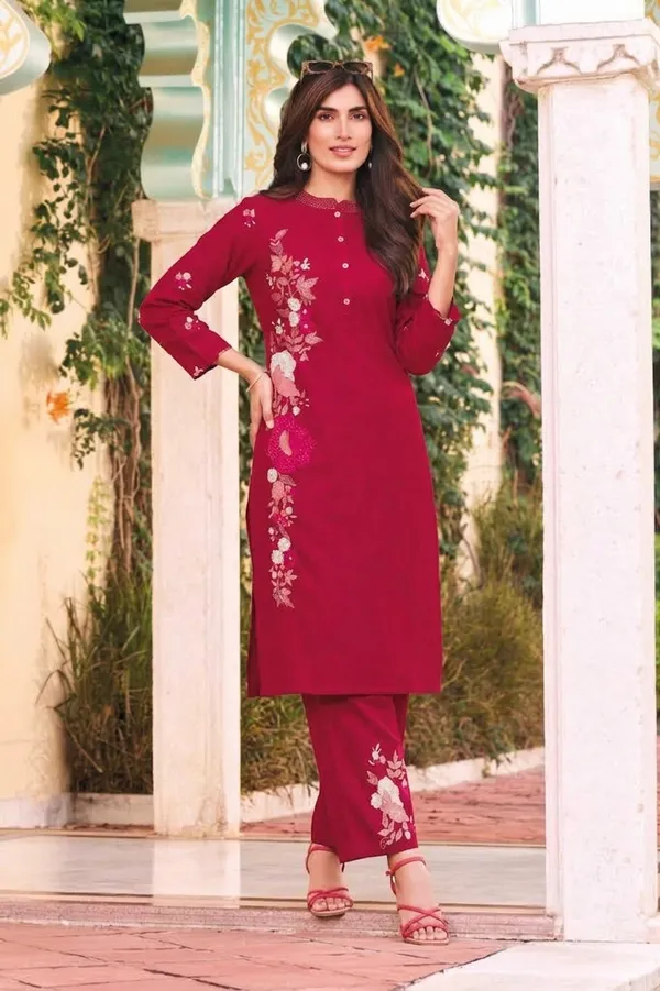 Women's_Magenta_Maroon_Embroidered_Premium_Cotton_Linen_Kurta_with_Pant