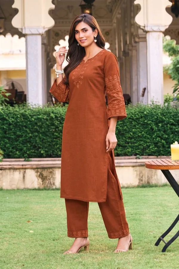 Women's_Rust_Brown_Embroidered_Premium_Cotton_Linen_Kurta_with_Pant_Set