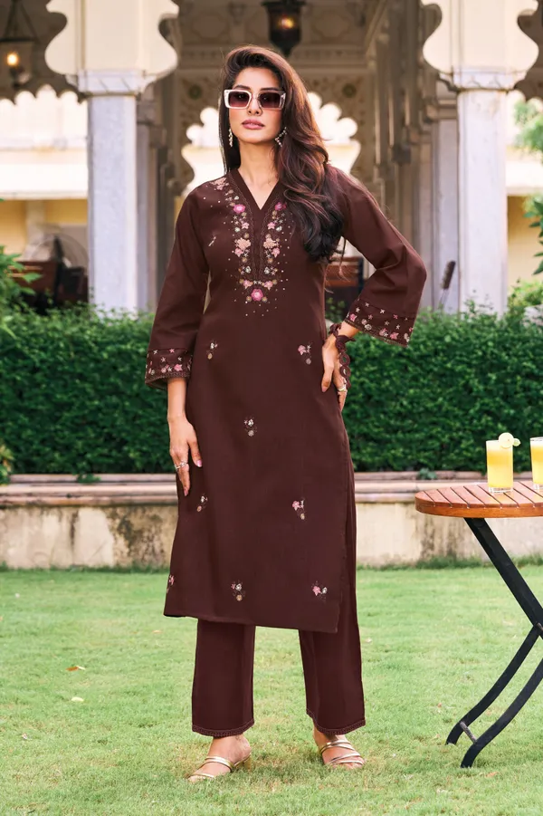 Women's_Chocolate_Brown_Embroidered_Premium_Cotton_Linen_Kurta_with_Pant