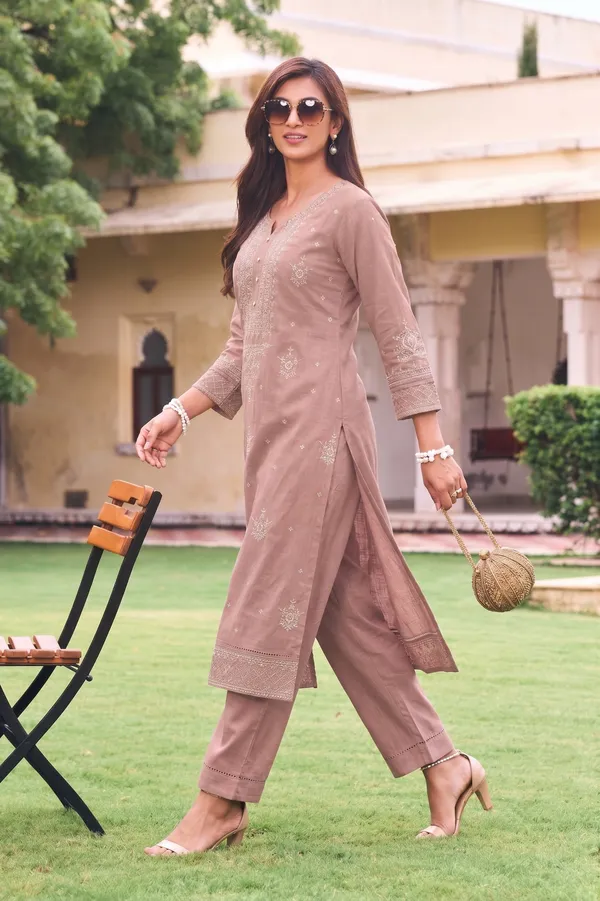 Women's_Onion_Pink_/_Dusty_Rose_Embroidered_Premium_Cotton_Linen_Kurta_with_Pant