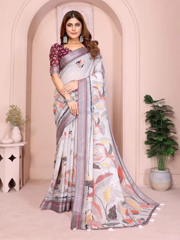Women's_Linen_Cotton_Saree_for_Women_|_Floral_&_Leaf_Print_|_Soft_&_Breathable_Fabric_|_For_Traditional,_Festive_&_Wedding_|_5.5m_Saree_+_0.8m_Blouse_Piece_(Soft_Grey_with_Geometric)