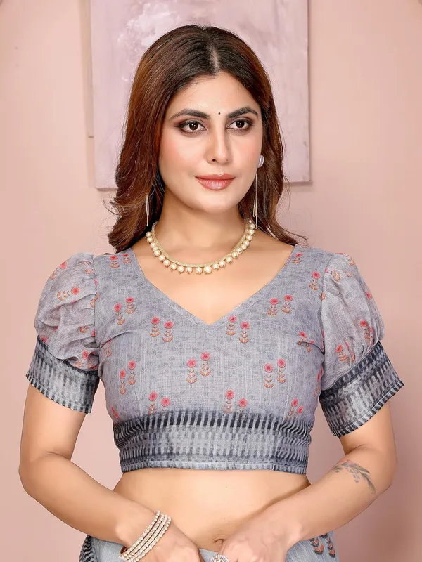 Women's_Linen_Cotton_Saree_for_Women_|_Floral_&_Leaf_Print_|_Soft_&_Breathable_Fabric_|_For_Traditional,_Festive_&_Wedding_|_5.5m_Saree_+_0.8m_Blouse_Piece_(Light_Grey_with_Navy)