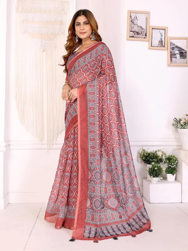 Women's_Elegant_Chanderi_Saree_with_Digital_Prints_|_Floral,_Leaf,_Geometric_&_Ethnic_Designs_|_Traditional,_Festive_&_Wedding_|_5.5m_Saree_+_0.8m_Blouse_(Rust_Red_with_Black_&_White)