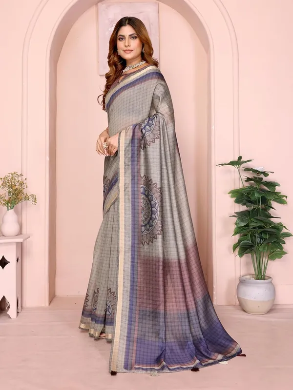 Women's_Chanderi_Silk_Saree_with_Digital_Printed_for_Women_|_For_Traditional,_Festive_&_Wedding_|_5.5m_Saree_+_0.8m_Blouse_(Grey_Checked)