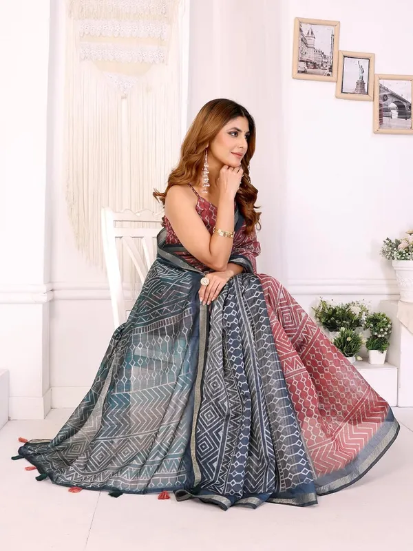 Women's_Chanderi_Silk_Saree_with_Digital_Printed_for_Women_|_For_Traditional,_Festive_&_Wedding_|_5.5m_Saree_+_0.8m_Blouse_(Multicolor_Geometric_Print)