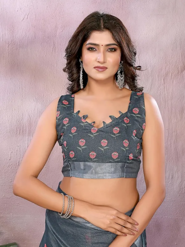 Women's_Linen_Shimmer_Floral_Saree_for_Women_|_Lightweight_Printed_Linen-Shimmer_Sarees_|_For_Traditional,_Festive_&_Wedding_|_5.5m_Saree_+_0.8m_Blouse_(Grey_Floral)