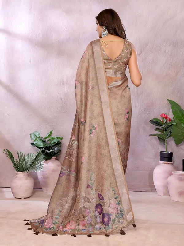 Women's_Linen_Shimmer_Floral_Saree_for_Women_|_Lightweight_Printed_Linen-Shimmer_Sarees_|_For_Traditional,_Festive_&_Wedding_|_5.5m_Saree_+_0.8m_Blouse_(Coffee_Brown_Floral)