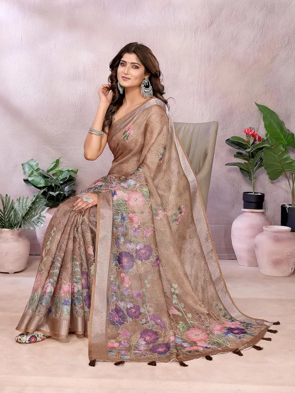 Women's_Linen_Shimmer_Floral_Saree_for_Women_|_Lightweight_Printed_Linen-Shimmer_Sarees_|_For_Traditional,_Festive_&_Wedding_|_5.5m_Saree_+_0.8m_Blouse_(Coffee_Brown_Floral)