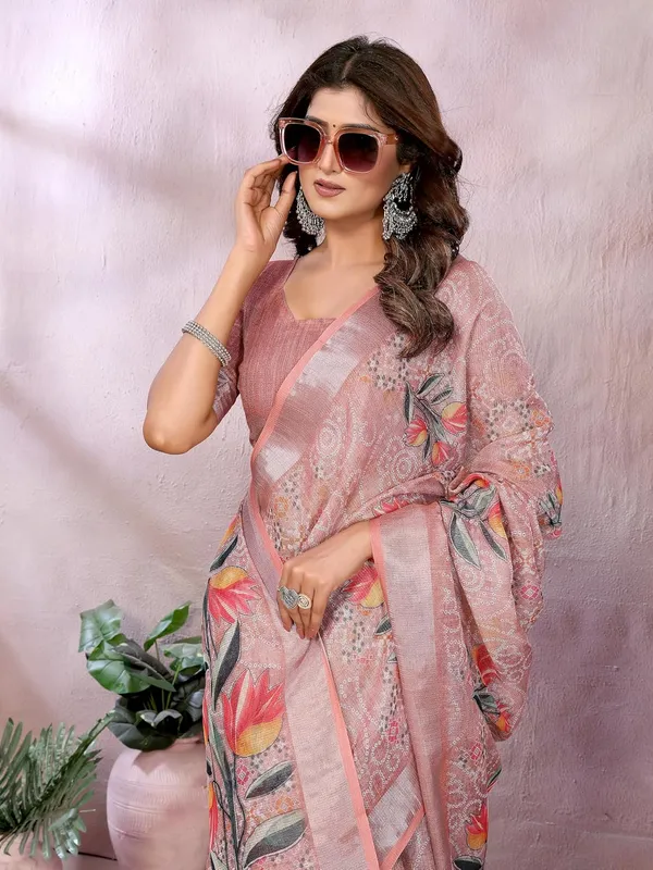 Women's_Linen_Shimmer_Floral_Saree_for_Women_|_Lightweight_Printed_Linen-Shimmer_Sarees_|_For_Traditional,_Festive_&_Wedding_|_5.5m_Saree_+_0.8m_Blouse_(Peach_Floral)