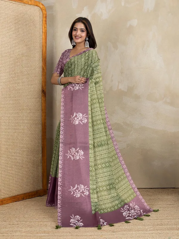 Women's_Erode_Anmol_Silk_Printed_Saree_for_Women_|_Elegant_Floral,_Abstract_&_Geometric_Designs_|_For_Wedding,_Festive_|_5.5m_Saree_+_0.8m_Blouse_Piece_(Mauve_&_Green)