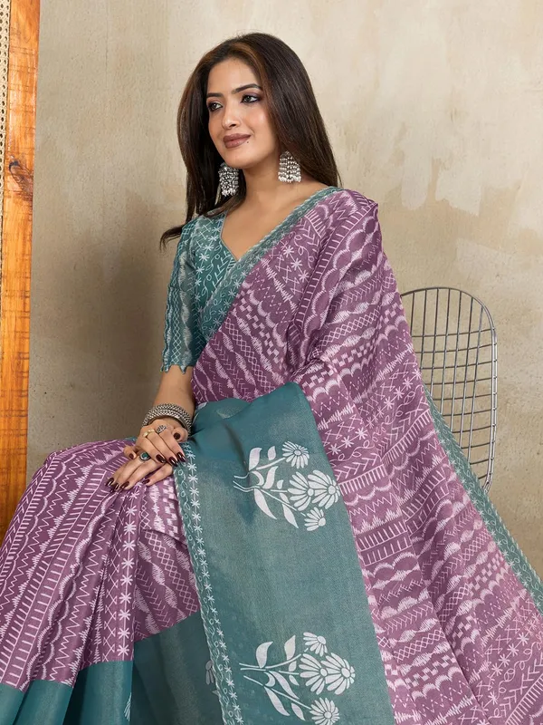 Women's_Erode_Anmol_Silk_Printed_Saree_for_Women_|_Elegant_Floral,_Abstract_&_Geometric_Designs_|_For_Wedding,_Festive_|_5.5m_Saree_+_0.8m_Blouse_Piece_(Purple_&_Teal)