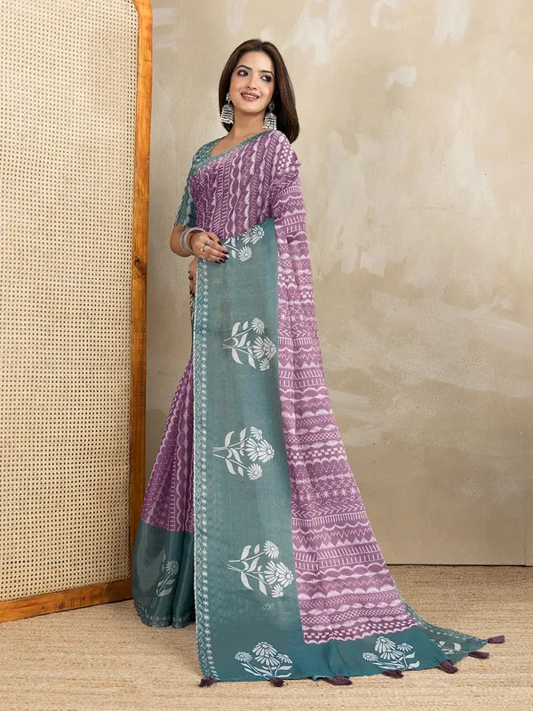 Women's_Erode_Anmol_Silk_Printed_Saree_for_Women_|_Elegant_Floral,_Abstract_&_Geometric_Designs_|_For_Wedding,_Festive_|_5.5m_Saree_+_0.8m_Blouse_Piece_(Purple_&_Teal)