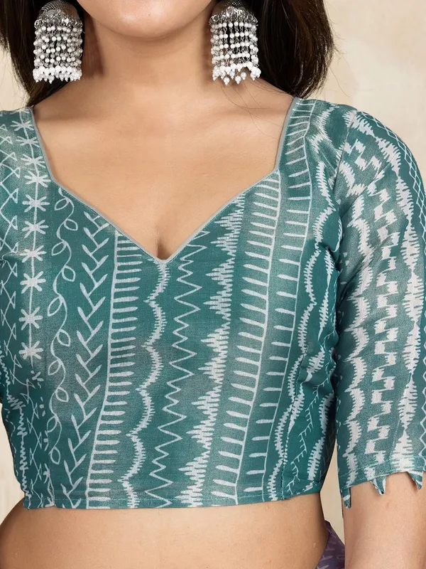 Women's_Erode_Anmol_Silk_Printed_Saree_for_Women_|_Elegant_Floral,_Abstract_&_Geometric_Designs_|_For_Wedding,_Festive_|_5.5m_Saree_+_0.8m_Blouse_Piece_(Purple_&_Teal)