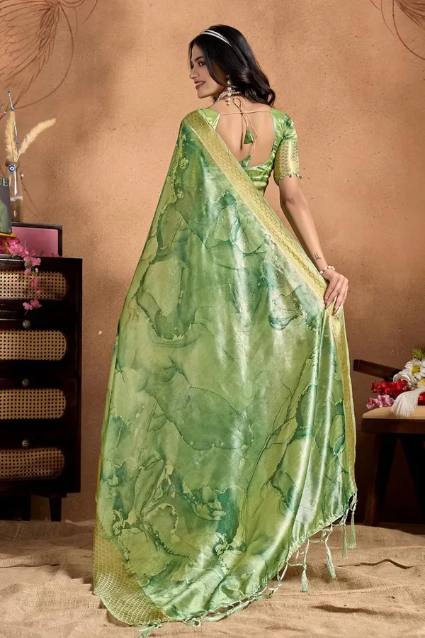 Women's_Elegant_Soft_Silk_Blend_Saree_with_Zari_Border_&_Designer_Printed_Pallu_for_Women_|_For_Traditional,_Festive_&_Wedding_|_5.5m_Saree_+_0.8m_Blouse_(Green_&_Golden)