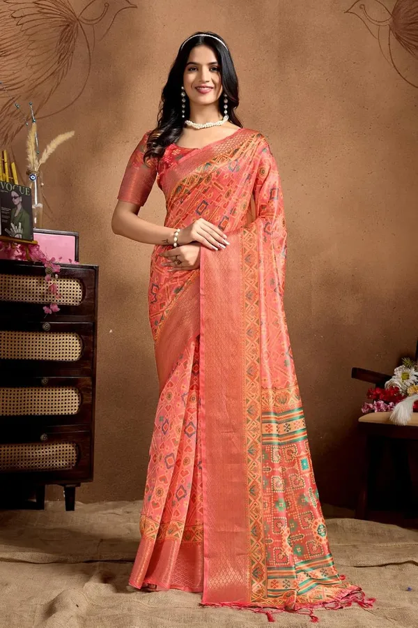 Women's_Elegant_Soft_Silk_Blend_Saree_with_Zari_Border_&_Designer_Printed_Pallu_for_Women_|_For_Traditional,_Festive_&_Wedding_|_5.5m_Saree_+_0.8m_Blouse_(Peach_&_Multicolor)