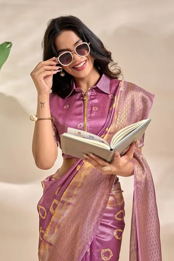 Women's_Elegant_Soft_Silk_Blend_Saree_with_Zari_Border_&_Designer_Printed_Pallu_for_Women_|_For_Traditional,_Festive_&_Wedding_|_5.5m_Saree_+_0.8m_Blouse_(Mauve_&_Golden)