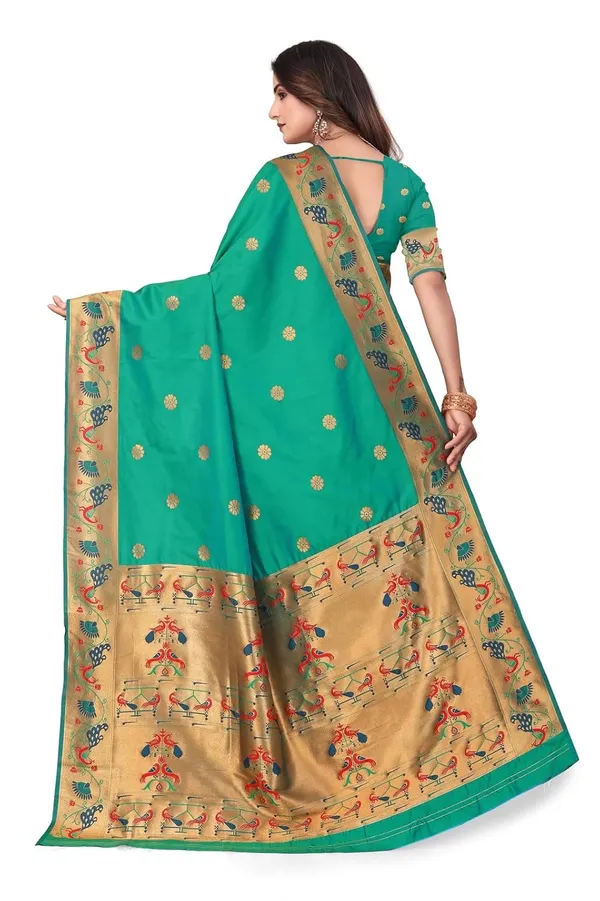 Pure_Silk_Paithani_Saree_with_Rich_Zari_Woven_Border_&_Peacock_Motifs_|_For_Traditional_Wedding_&_Festivals_|_5.5m_Saree_+_0.8m_Blouse_(Pastel_Green)