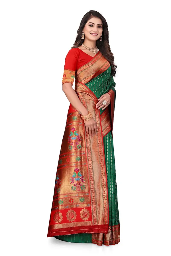 Pure_Silk_Paithani_Saree_with_Rich_Zari_Woven_Border_&_Peacock_Motifs_|_For_Traditional_Wedding_&_Festivals_|_5.5m_Saree_+_0.8m_Blouse_(Bottle_Green_&_Maroon_Red)