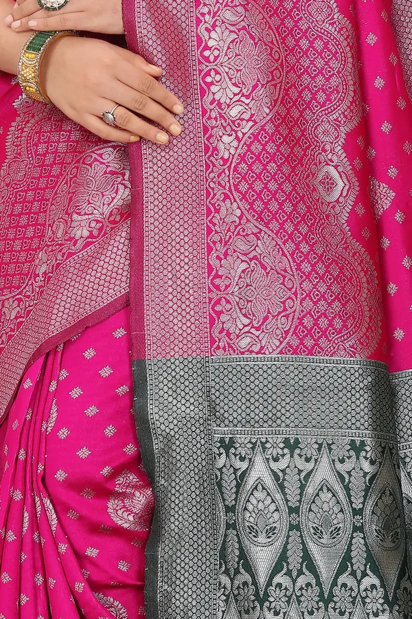 Women's_Banarasi_Silk_Saree_for_Women_|_Traditional_Woven_Saree_with_Contrast_Border_&_Pallu_|_For_Traditional,_Festive_&_Wedding_Saree_with_Blouse_Piece_(Silver_-_Pink_&_Dark_Green)