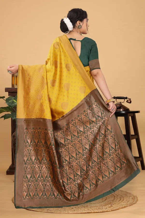 Women's_Banarasi_Silk_Saree_for_Women_|_Traditional_Woven_Saree_with_Contrast_Border_&_Pallu_|_For_Traditional,_Festive_&_Wedding_Saree_with_Blouse_Piece_(Gold_-_Yellow_&_Dark_Green)