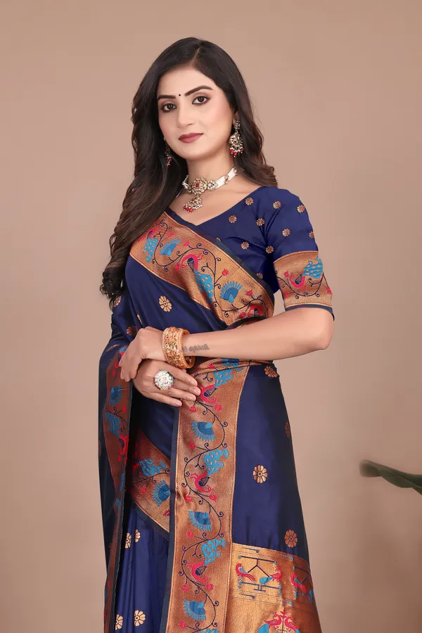 Pure_Silk_Paithani_Saree_with_Rich_Zari_Woven_Border_&_Peacock_Motifs_|_For_Traditional_Wedding_&_Festivals_|_5.5m_Saree_+_0.8m_Blouse_(Navy_Blue)