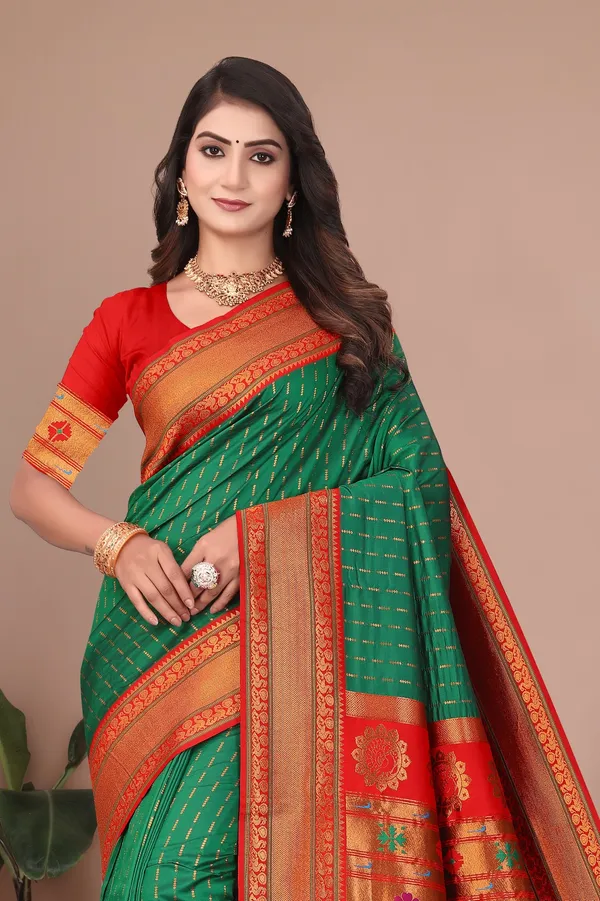 Pure_Silk_Paithani_Saree_with_Rich_Zari_Woven_Border_&_Peacock_Motifs_|_For_Traditional_Wedding_&_Festivals_|_5.5m_Saree_+_0.8m_Blouse_(Bottle_Green_&_Maroon_Red)