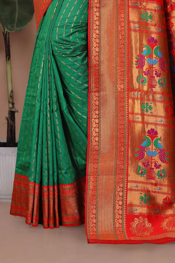 Pure_Silk_Paithani_Saree_with_Rich_Zari_Woven_Border_&_Peacock_Motifs_|_For_Traditional_Wedding_&_Festivals_|_5.5m_Saree_+_0.8m_Blouse_(Bottle_Green_&_Maroon_Red)