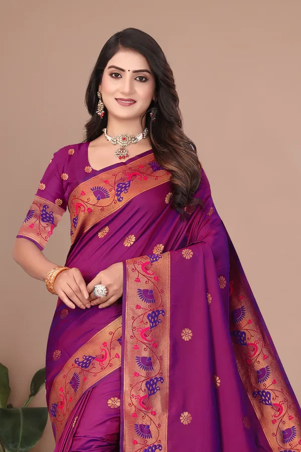Pure_Silk_Paithani_Saree_with_Rich_Zari_Woven_Border_&_Peacock_Motifs_|_For_Traditional_Wedding_&_Festivals_|_5.5m_Saree_+_0.8m_Blouse_(Purple)