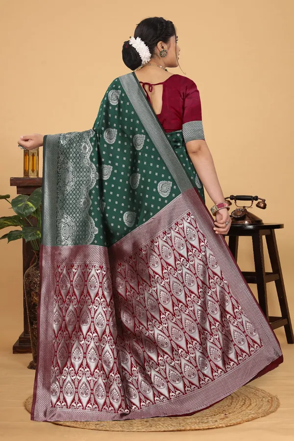 Women's_Banarasi_Silk_Saree_for_Women_|_Traditional_Woven_Saree_with_Contrast_Border_&_Pallu_|_For_Traditional,_Festive_&_Wedding_Saree_with_Blouse_Piece_(Silver_-_Dark_Green_&_Red)