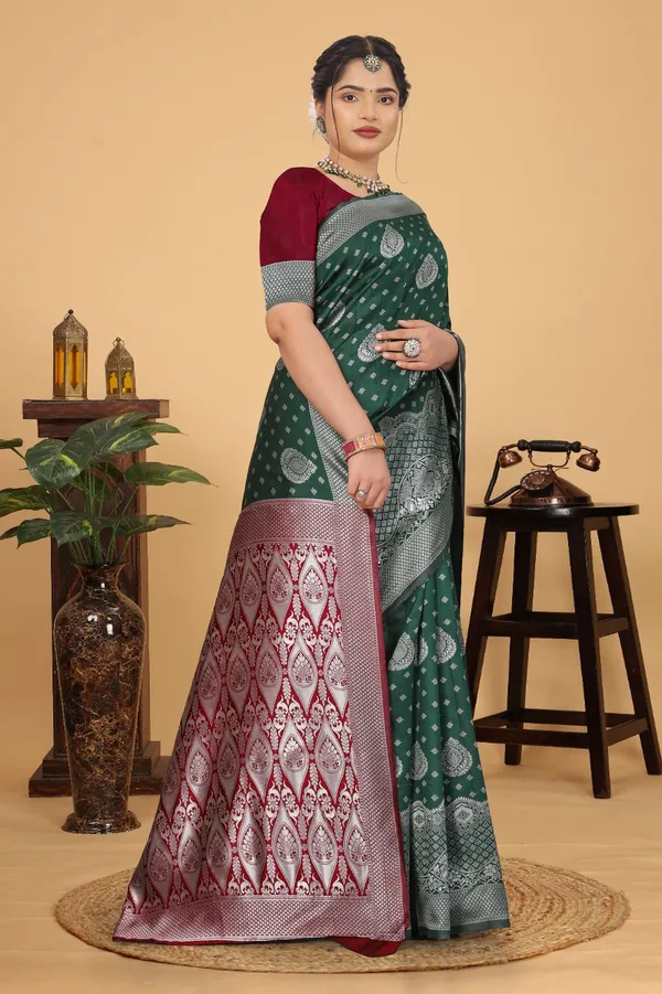 Women's_Banarasi_Silk_Saree_for_Women_|_Traditional_Woven_Saree_with_Contrast_Border_&_Pallu_|_For_Traditional,_Festive_&_Wedding_Saree_with_Blouse_Piece_(Silver_-_Dark_Green_&_Red)