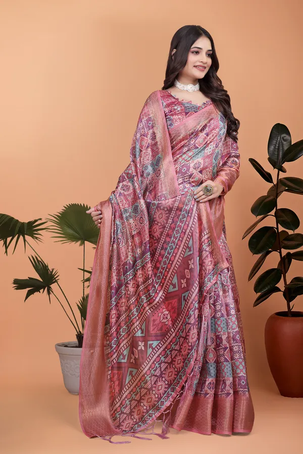 Women's_Elegant_Soft_Silk_Blend_Saree_with_Zari_Border_&_Designer_Printed_Pallu_for_Women_|_For_Traditional,_Festive_&_Wedding_|_5.5m_Saree_+_0.8m_Blouse_(Pink_&_Multicolor)