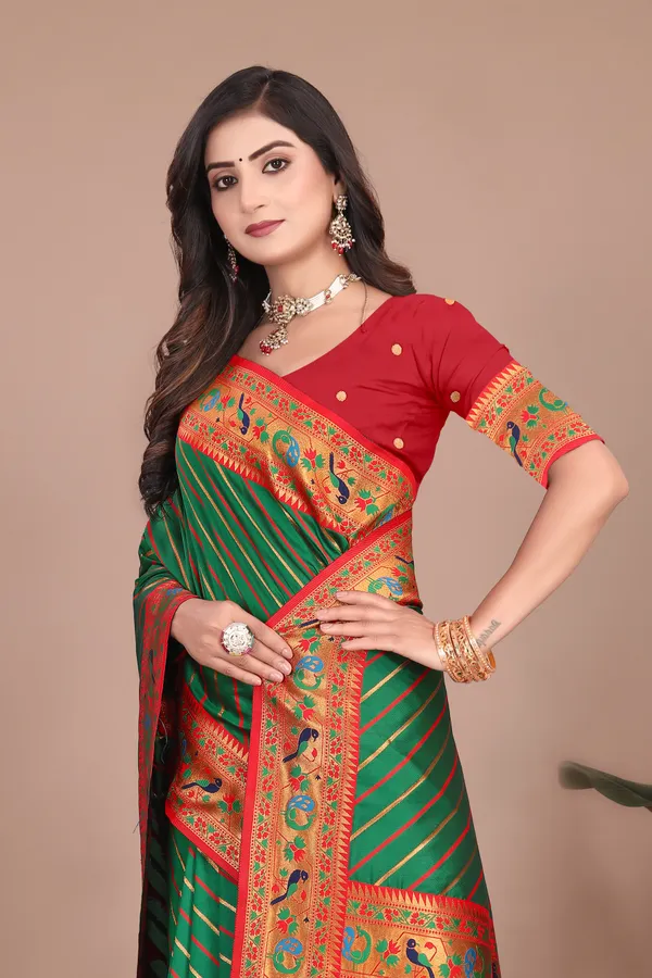 Pure_Silk_Paithani_Saree_with_Rich_Zari_Tree_&_Peacock_Motifs_|_For_Traditional_Wedding_&_Festivals_|_5.5m_Saree_+_0.8m_Blouse_(Dark_Green_&_Red)