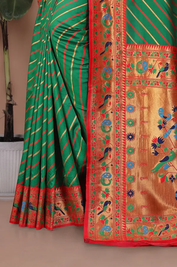 Pure_Silk_Paithani_Saree_with_Rich_Zari_Tree_&_Peacock_Motifs_|_For_Traditional_Wedding_&_Festivals_|_5.5m_Saree_+_0.8m_Blouse_(Dark_Green_&_Red)