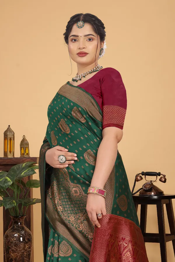 Women's_Banarasi_Silk_Saree_for_Women_|_Traditional_Woven_Saree_with_Contrast_Border_&_Pallu_|_For_Traditional,_Festive_&_Wedding_Saree_with_Blouse_Piece_(Gold_-_Dark_Green_&_Red)