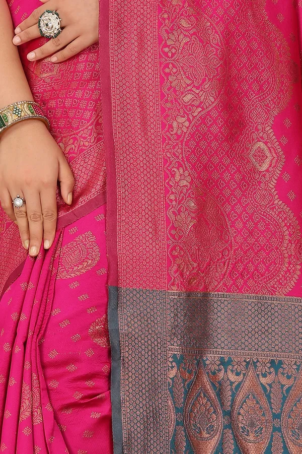 Women's_Banarasi_Silk_Saree_for_Women_|_Traditional_Woven_Saree_with_Contrast_Border_&_Pallu_|_For_Traditional,_Festive_&_Wedding_Saree_with_Blouse_Piece_(Gold_-_Pink_&_Dark_Green)