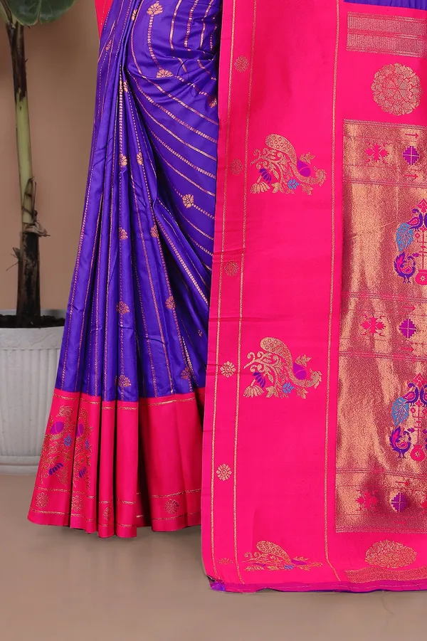 Pure_Silk_Paithani_Saree_with_Rich_Zari_Woven_Border_&_Peacock_Motifs_|_For_Traditional_Wedding_&_Festivals_|_5.5m_Saree_+_0.8m_Blouse_(Violet_Blue_&_Pink)