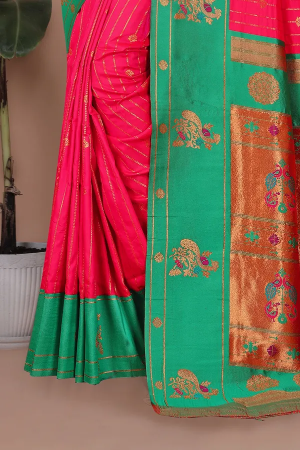 Pure_Silk_Paithani_Saree_with_Rich_Zari_Woven_Border_&_Peacock_Motifs_|_For_Traditional_Wedding_&_Festivals_|_5.5m_Saree_+_0.8m_Blouse_(Pink_&_Mint_Green)