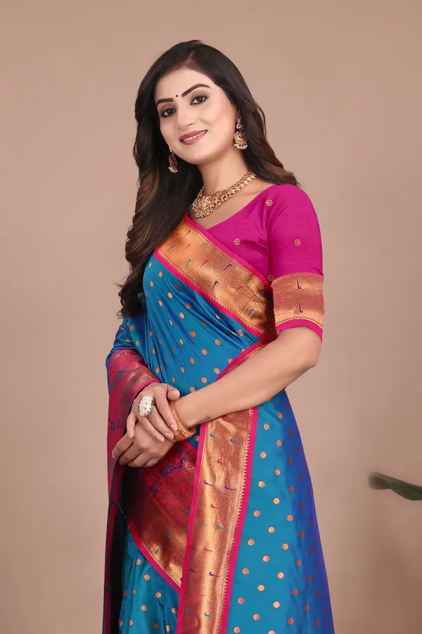 Pure_Silk_Paithani_Saree_with_Rich_Zari_Woven_Border_&_Peacock_Motifs_|_For_Traditional_Wedding_&_Festivals_|_5.5m_Saree_+_0.8m_Blouse_(Peacock_Blue)