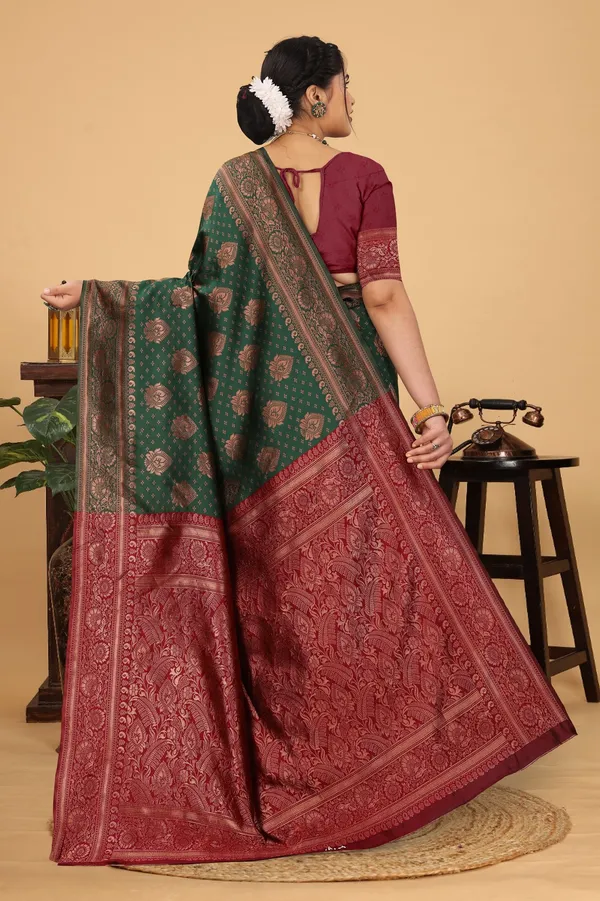 Women's_Banarasi_Silk_Saree_for_Women_|_Traditional_Woven_Saree_with_Contrast_Border_&_Pallu_|_For_Traditional,_Festive_&_Wedding_Saree_with_Blouse_Piece_(Gold_-_Dark_Green_&_Red)