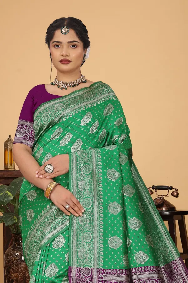 Women's_Banarasi_Silk_Saree_for_Women_|_Traditional_Woven_Saree_with_Contrast_Border_&_Pallu_|_For_Traditional,_Festive_&_Wedding_Saree_with_Blouse_Piece_(Silver_-_Green_&_Purple)