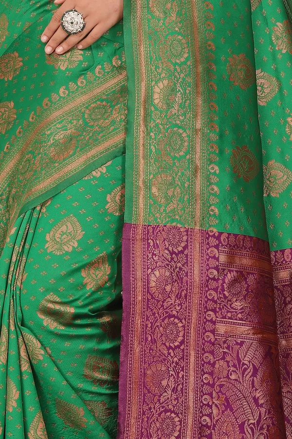 Women's_Banarasi_Silk_Saree_for_Women_|_Traditional_Woven_Saree_with_Contrast_Border_&_Pallu_|_For_Traditional,_Festive_&_Wedding_Saree_with_Blouse_Piece_(Gold_-_Green_&_Purple)