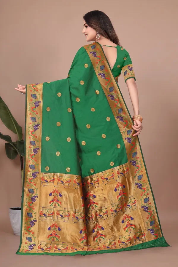 Pure_Silk_Paithani_Saree_with_Rich_Zari_Woven_Border_&_Peacock_Motifs_|_For_Traditional_Wedding_&_Festivals_|_5.5m_Saree_+_0.8m_Blouse_(Dark_Green)