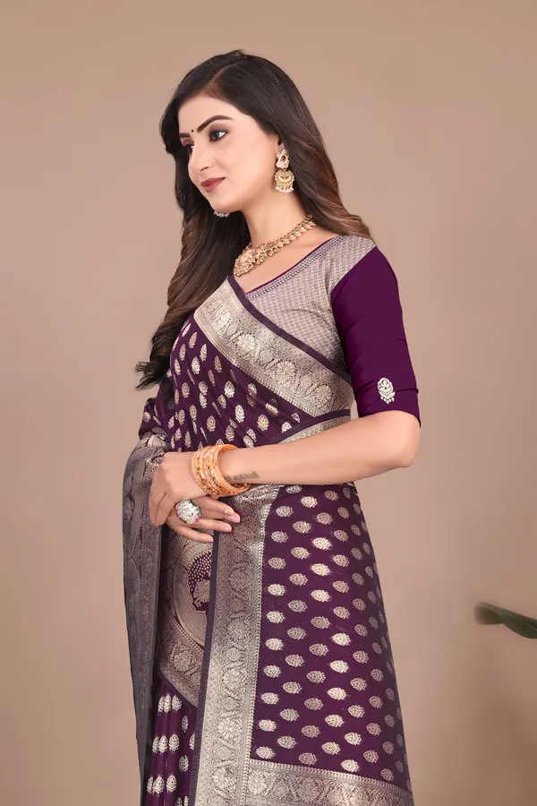 Purple_Banarasi_Silk_Saree_with_Gold_&_Silver_Zari_for_Women_|_For_Traditional_Wedding_&_Festivals_|_5.5m_Saree_+_0.8m_Blouse