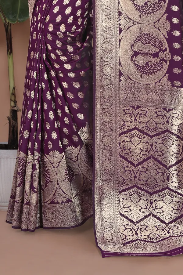Purple_Banarasi_Silk_Saree_with_Gold_&_Silver_Zari_for_Women_|_For_Traditional_Wedding_&_Festivals_|_5.5m_Saree_+_0.8m_Blouse