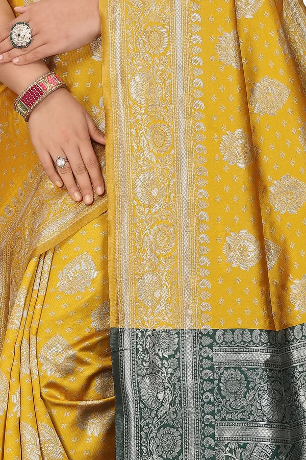 Women's_Banarasi_Silk_Saree_for_Women_|_Traditional_Woven_Saree_with_Contrast_Border_&_Pallu_|_For_Traditional,_Festive_&_Wedding_Saree_with_Blouse_Piece_(Silver_-_Yellow_&_Dark_Green)