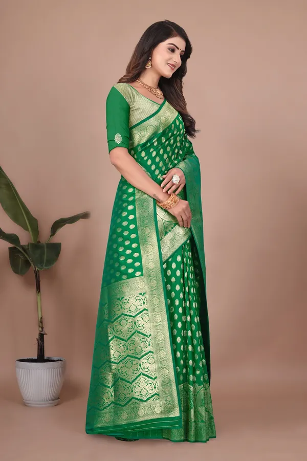 Bottle_Green_Banarasi_Silk_Saree_with_Gold_&_Silver_Zari_for_Women_|_For_Traditional_Wedding_&_Festivals_|_5.5m_Saree_+_0.8m_Blouse