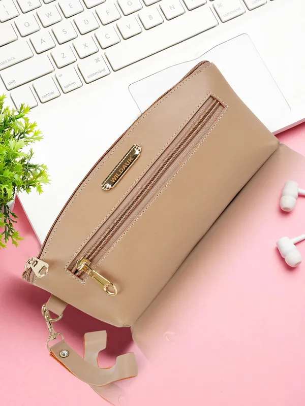 Cream_Artificial_Leather_Premium_&_Elegant_Clutch_For_Women_&_Girls