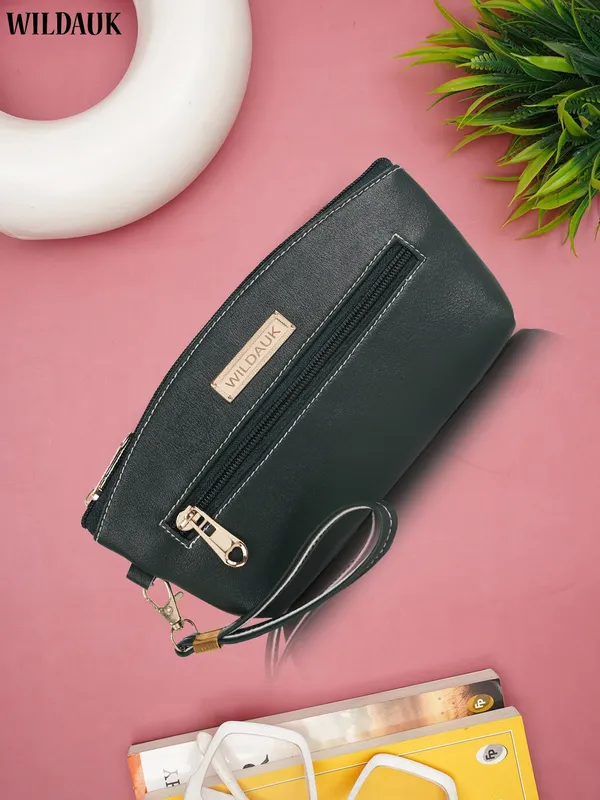 Green_Artificial_Leather_Premium_&_Elegant_Clutch_For_Women_&_Girls