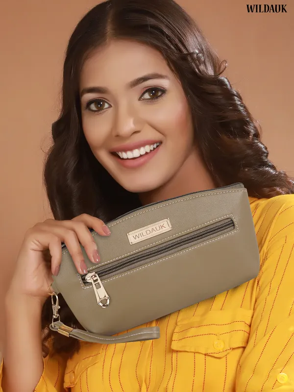 Khaki_Artificial_Leather_Premium_&_Elegant_Clutch_For_Women_&_Girls