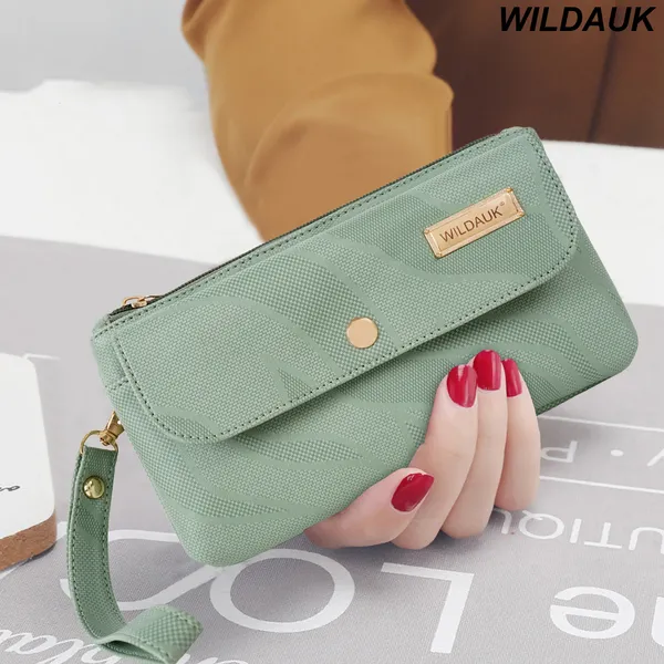 Light_Green_Natural_Leather_Premium_&_Elegant_Clutch_For_Women_&_Girls